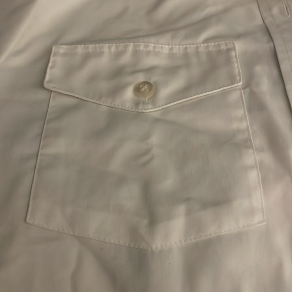 Used White Van Heusen The Aviator Women’s shirt size 8 button down. 2 available - Picture 4 of 8